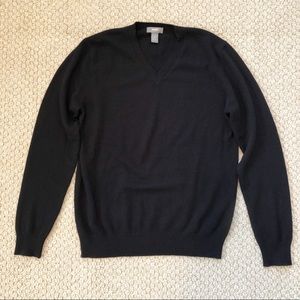 NEIMAN MARCUS 100% Cashmere Classic Sweater